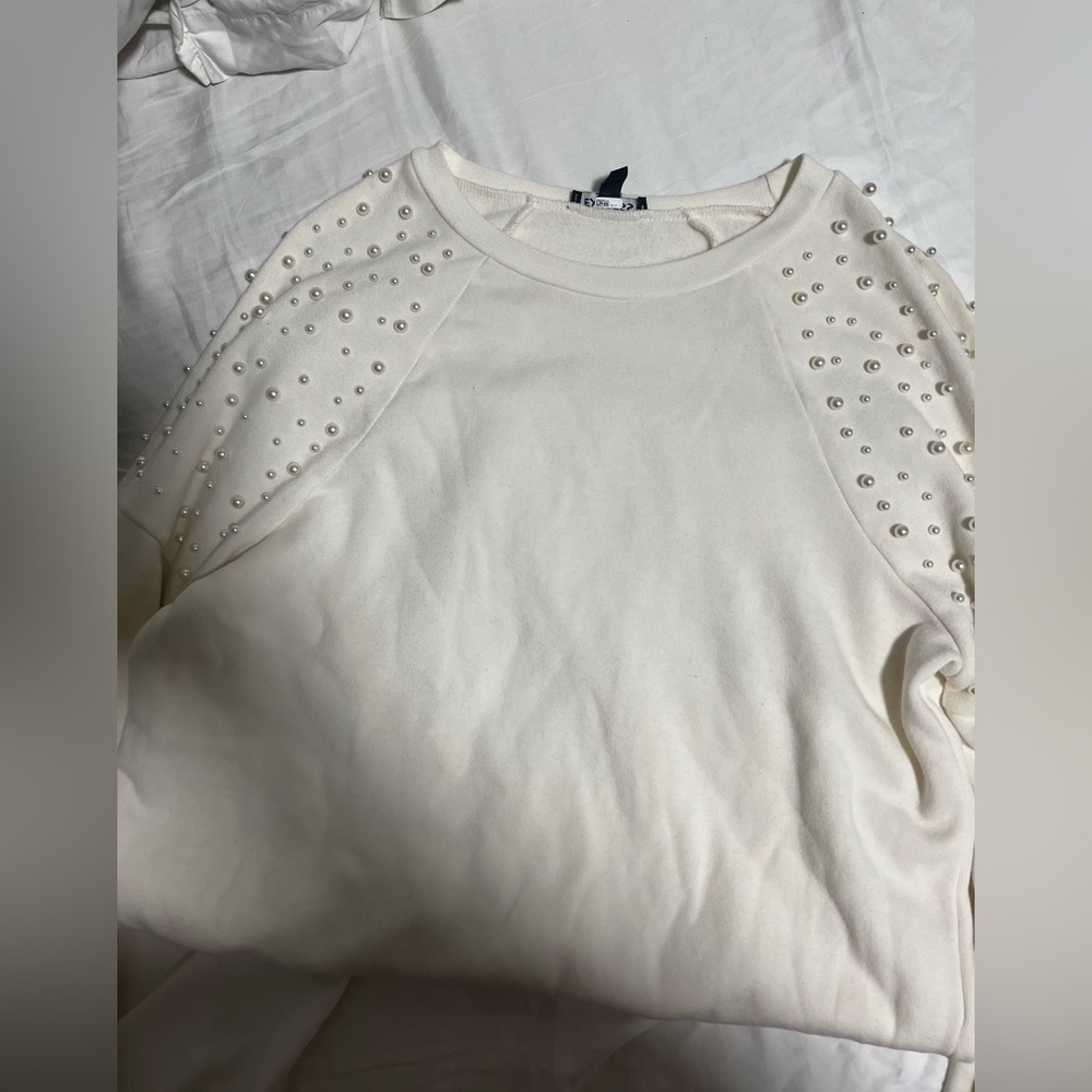 Women’s Express Pearl Sleeved Sweater Dress